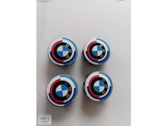 56 mm Bmw dönen jant göbeği.