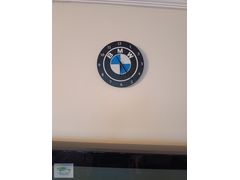Bmw logo saat .