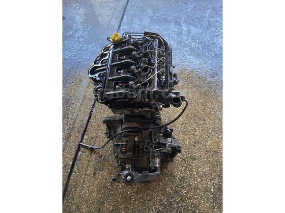 RENAULT MASTER 2 2.5 G9U orijinal dolu motor