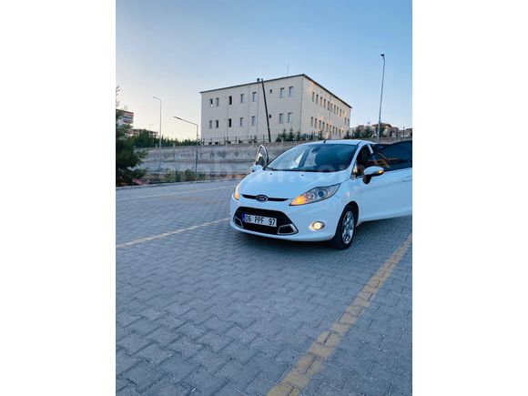Sahibinden Ford Fiesta 1.4 TDCi Titanium 2012 Model