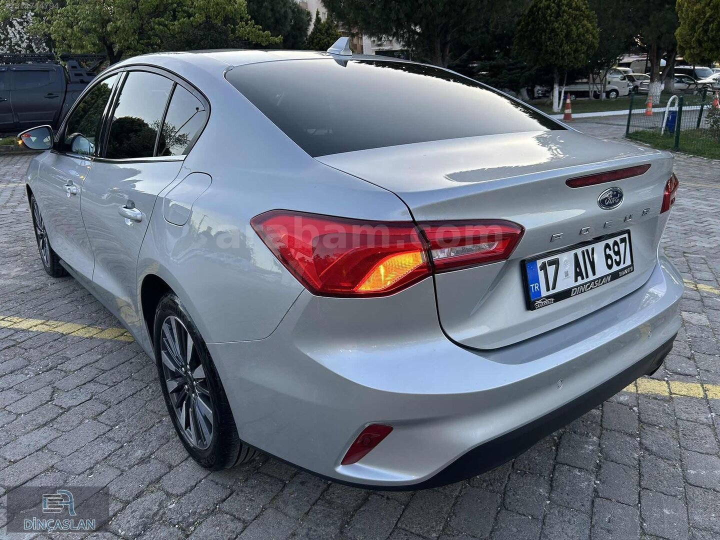 Galeriden Ford Focus 1.5 EcoBlue Titanium Stil 2024 Model Çanakkale 84.000 km Gri 7
