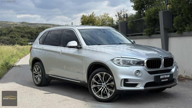 2016 BMW X5 40e xDrive HATASIZ/BOYASIZ ANINDA KREDİ