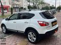 Cam tavanlı hatasız boyasız kayıtsız 2012 Qaskai dizel 110 hp