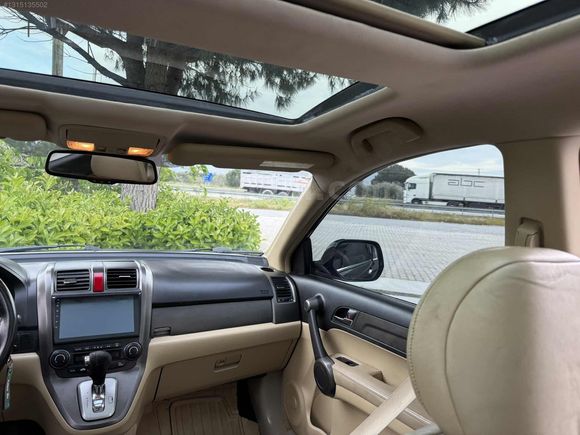 MAKYAJLI KASA CAM TAVAN OTOMATİK