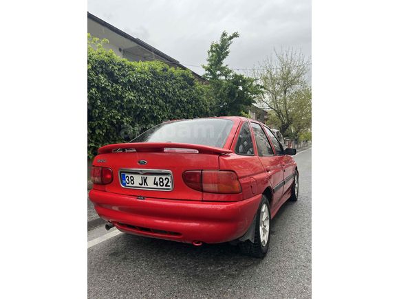 Sahibinden Ford Escort 1.6 CLX GHIA 1999 Model  orjinal SUNROOFLU DEĞİŞENSİZ 