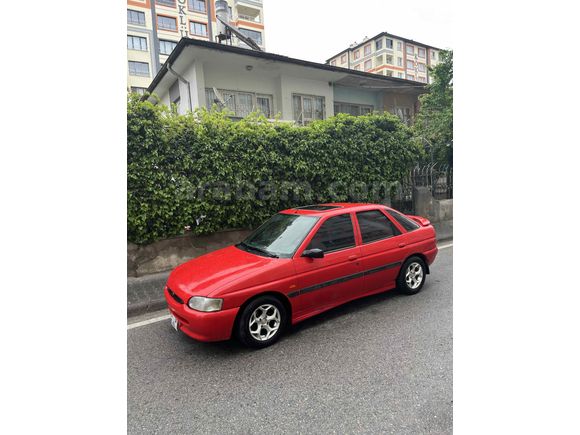 Sahibinden Ford Escort 1.6 CLX GHIA 1999 Model  orjinal SUNROOFLU DEĞİŞENSİZ 
