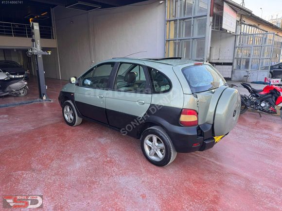 2002 MODL RENAULT SCENİC 2.0 16V PRİVİLEGE 4x4 OTOMOBİL RUHSATLI