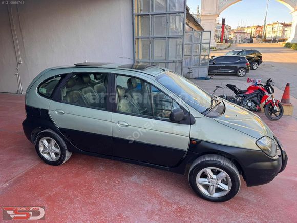 2002 MODL RENAULT SCENİC 2.0 16V PRİVİLEGE 4x4 OTOMOBİL RUHSATLI