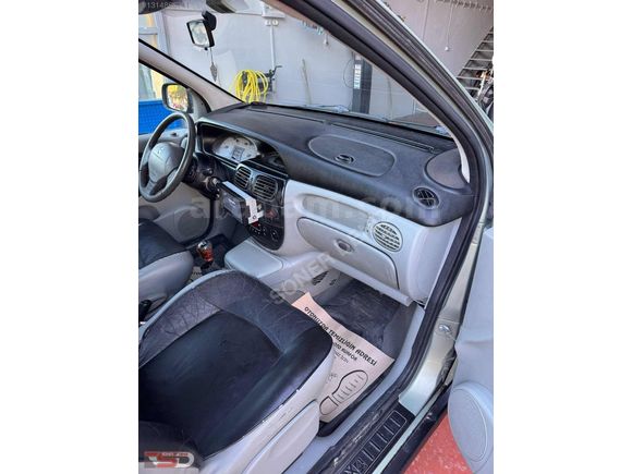 2002 MODL RENAULT SCENİC 2.0 16V PRİVİLEGE 4x4 OTOMOBİL RUHSATLI