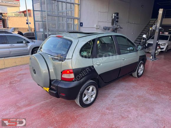 2002 MODL RENAULT SCENİC 2.0 16V PRİVİLEGE 4x4 OTOMOBİL RUHSATLI