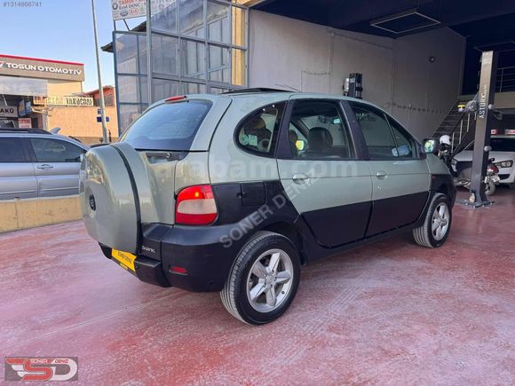 2002 MODL RENAULT SCENİC 2.0 16V PRİVİLEGE 4x4 OTOMOBİL RUHSATLI