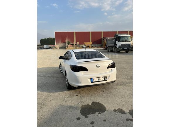 Sahibinden Opel Astra 1.3 CDTI Business 2014 Model  189.000 km Beyaz