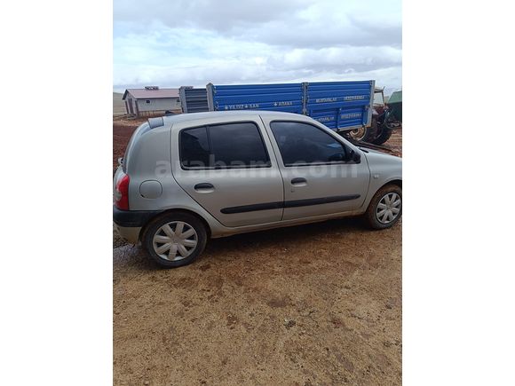 Clio 1.4 RTA 2002 Model Yakıt Cimrisi