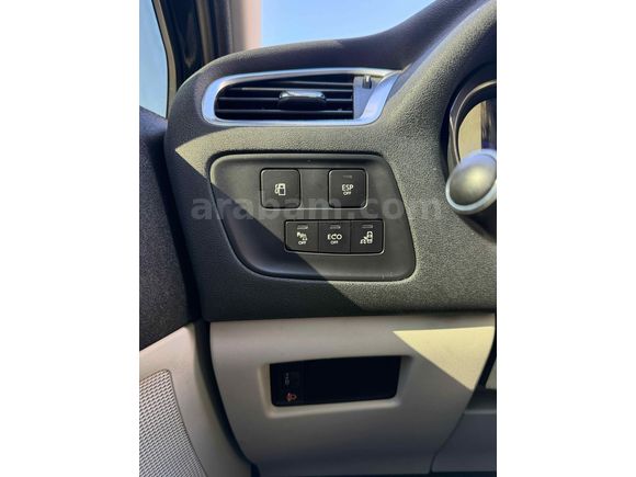Sahibinden Citroen C4 1.6 e-HDi Exclusive 2011 Model 