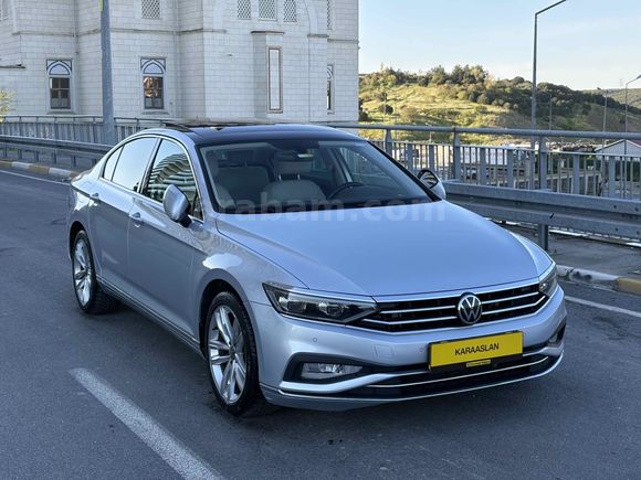 2022 PASSAT ELEGANCE CAM TAVANLI-DEĞİŞENSİZ-YETKİLİ SERVİS BAKIM