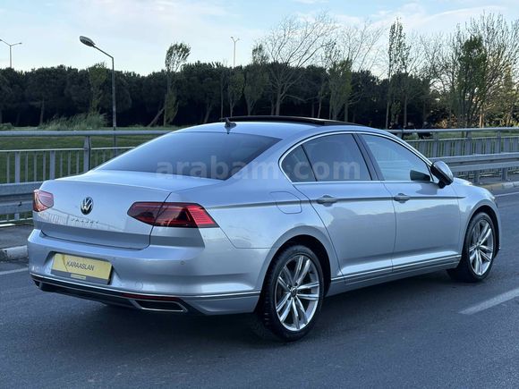 2022 PASSAT ELEGANCE CAM TAVANLI-DEĞİŞENSİZ-YETKİLİ SERVİS BAKIM