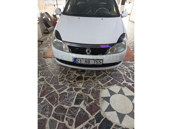Sahibinden Renault Symbol 1.4 Expression 2011 Model