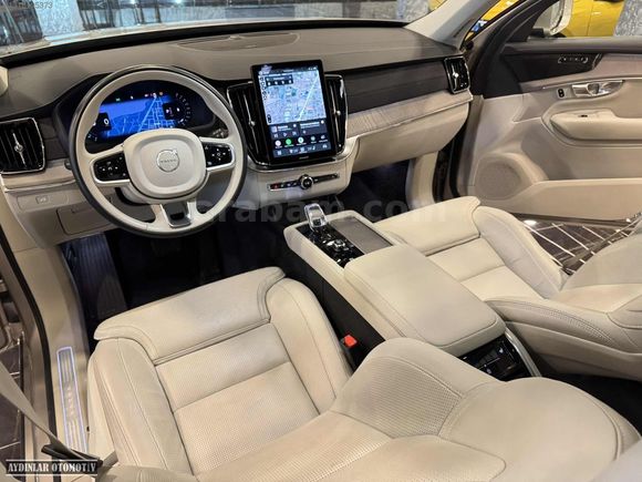 2025 MODEL VOLVO XC90 2.0B5 250hp_YENİ MAKYAJ_BOYASIZ_FULL