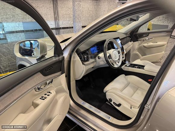 2025 MODEL VOLVO XC90 2.0B5 250hp_YENİ MAKYAJ_BOYASIZ_FULL