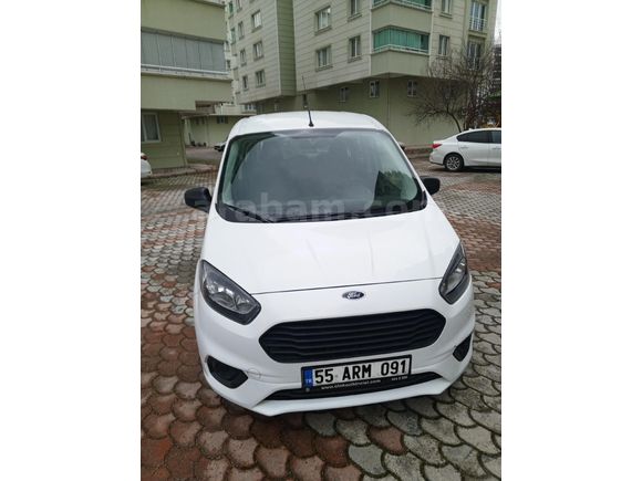 Sahibinden Ford Tourneo Courier 1.5 TDCi Journey Trend 2021 Model