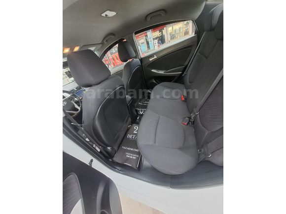 Sahibinden Hyundai Accent Blue 1.6 CRDI Prime 2016 Model