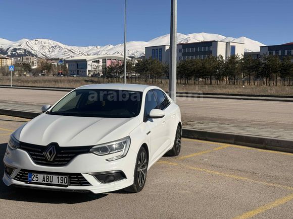 Sahibinden Renault Megane 1.3 TCe Joy 2020 Model 