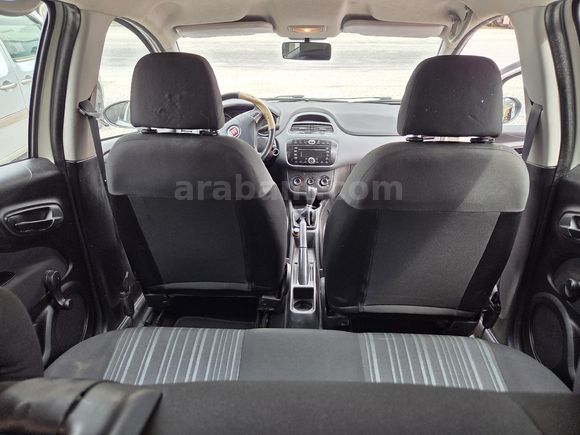 Galeriden Fiat Punto EVO 1.4 Dynamic 2011 Model Muğla