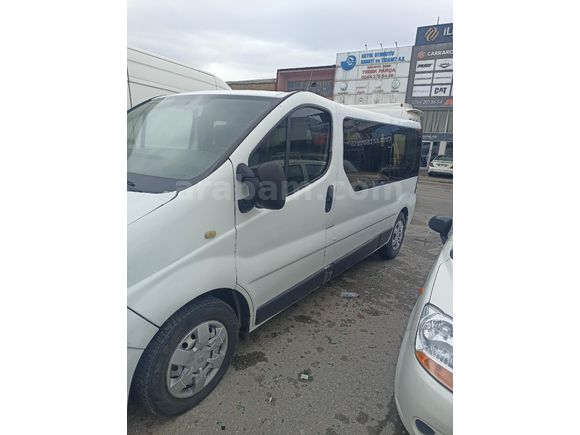 Sahibinden Renault Trafic Passenger 1.9 dCi