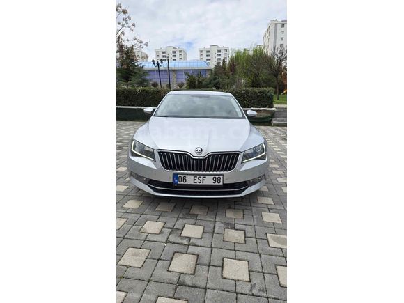 Sahibinden Skoda SuperB 1.4 TSI Style 2017 Model 