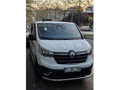 SAHİBİNDEN 2024 ÇIKIŞLI 9.600 KM 2023 RENAULT TRAFİK MULTİX 2.0 DCI 150PS  5+1 CITY VAN 