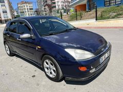 Sahibinden Ford Focus 1.6 Ghia 2001 Model 