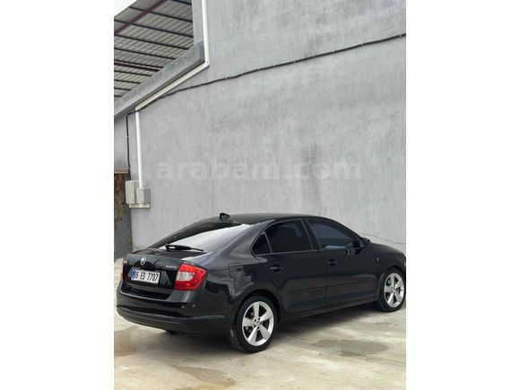 Sahibinden Skoda Rapid 1.6 TDI Elegance 2013 Model 