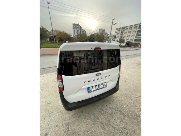 Sahibinden Ford Tourneo Courier 1.0 EcoBoost Titanium 2025 Model 