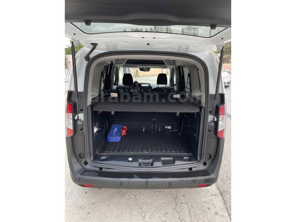 Sahibinden Ford Tourneo Courier 1.0 EcoBoost Titanium 2025 Model 