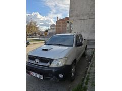 Sahibinden Toyota Hilux 2.5 D-4D 4x2 Comfort 2011 Model