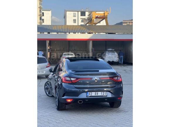 !! ACİLL SATILIK TEMİZ MEGANE 4 !!