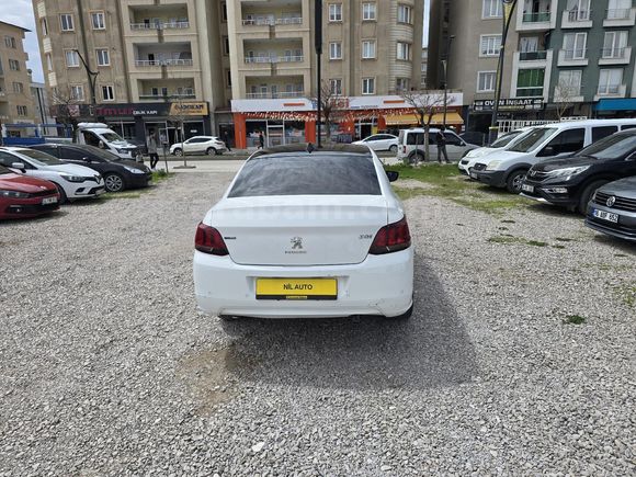 Galeriden Peugeot 301 1.2 Active 2019 Model Van