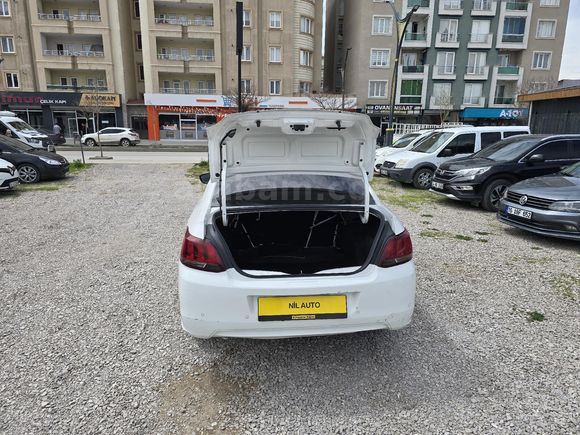 Galeriden Peugeot 301 1.2 Active 2019 Model Van