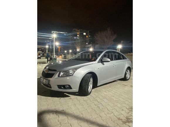 Sahibinden Chevrolet Cruze 1.6 LS Plus 2010 Model