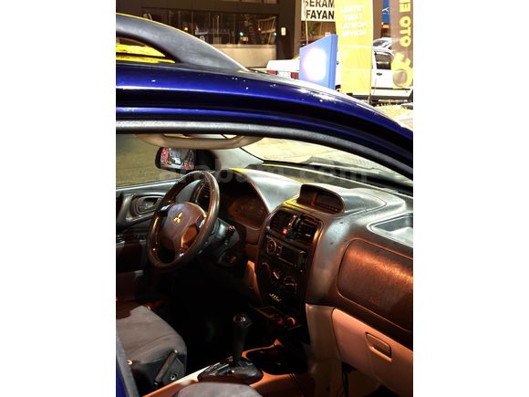Mitsubishi space star otomatik klimalı 1.6 sunrooflu