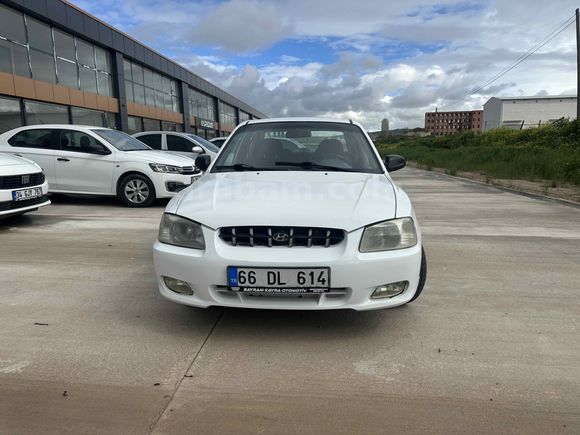 Galeriden Hyundai Accent 1.5 1.5i GLS 2002 Model Yozgat