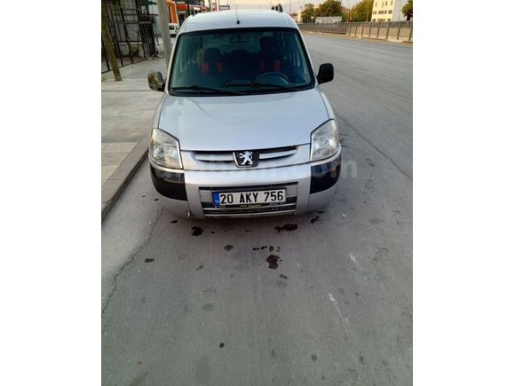 Sahibinden Peugeot Partner 1.4 XR 2004 Model Son Fiyat!!