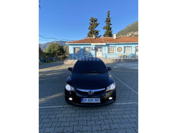 Sahibinden Honda Civic 1.6i VTEC Elegance 2011 Model 