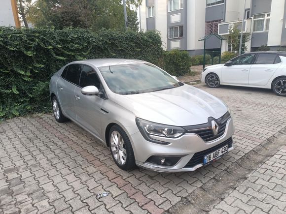 Sahibinden Renault Megane 1.2 TCe Touch 2016 Model