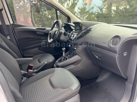 2023 COURIER 1.0 ECOBOOST TITANIUMPLUS 42.500 KM BOYASIZ SIFIR