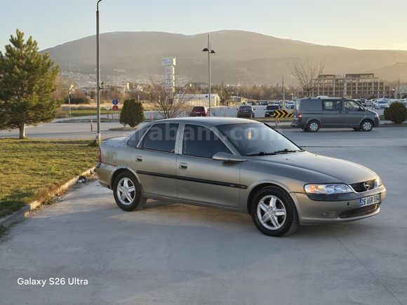 Opel Vectra 2.0 CD 1996