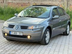 DEĞİŞENSİZ CAM TAVANLI 1.6 Dynamique 2004 Model