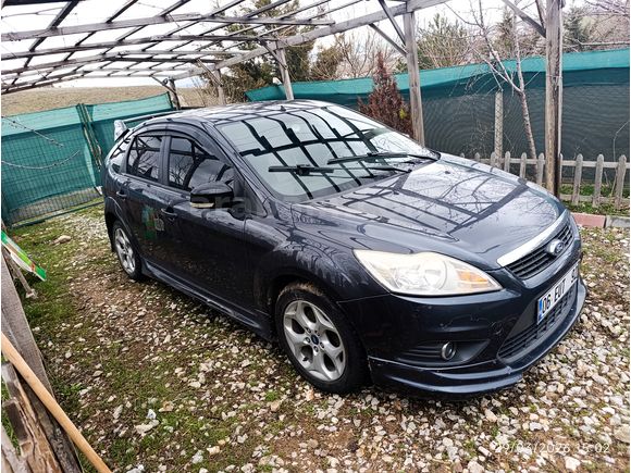 Acillln Ford Focus 1.6 TDCi Collection 2011 Model