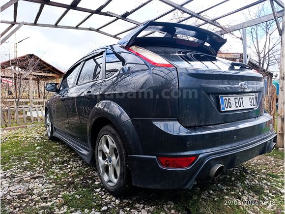 Acillln Ford Focus 1.6 TDCi Collection 2011 Model