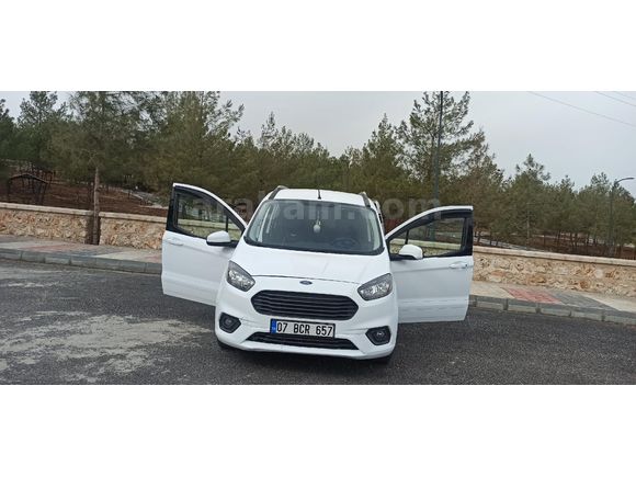 Sahibinden Ford Tourneo Courier 1.5 TDCi Delux 2018 Model